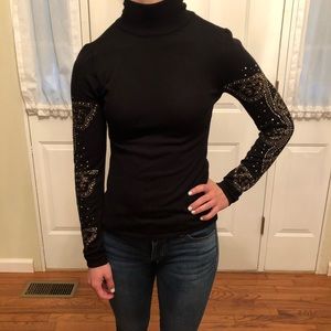 Venus Sweater W/Embellished Sleeves Size Small